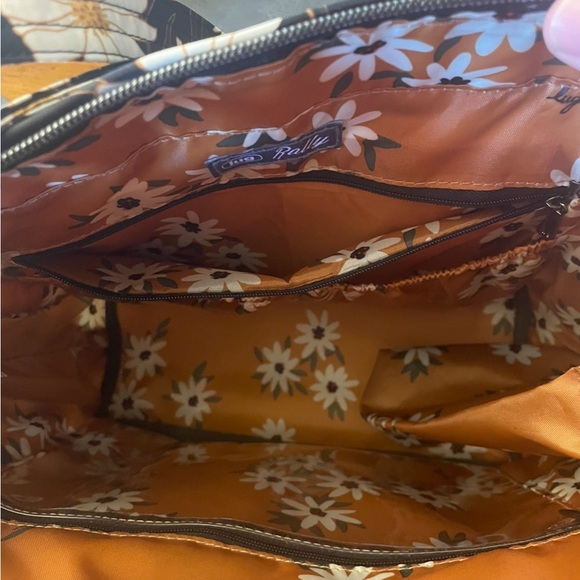 Lug Tote - Picture 3 of 7